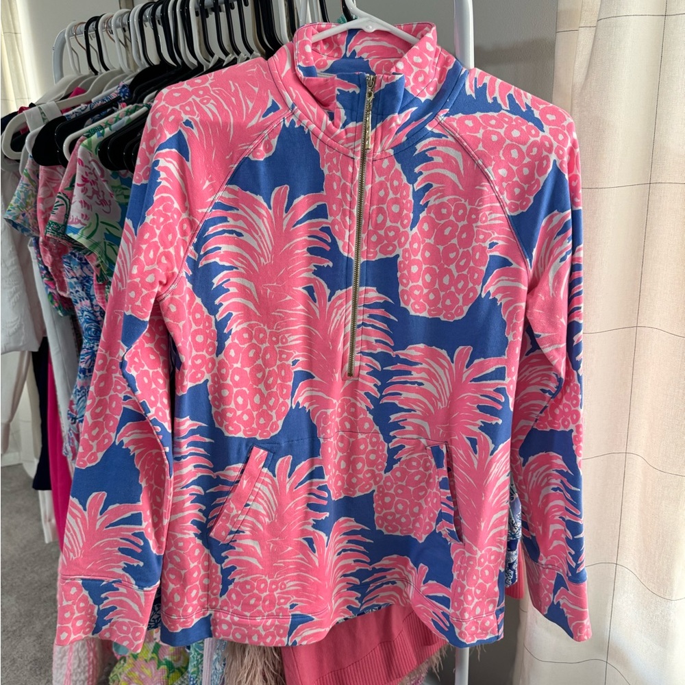 Lilly Pulitzer Pink and Blue Pineapple Popover